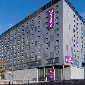Premier Inn London Gatwick Airport (North Terminal) hotel exterior