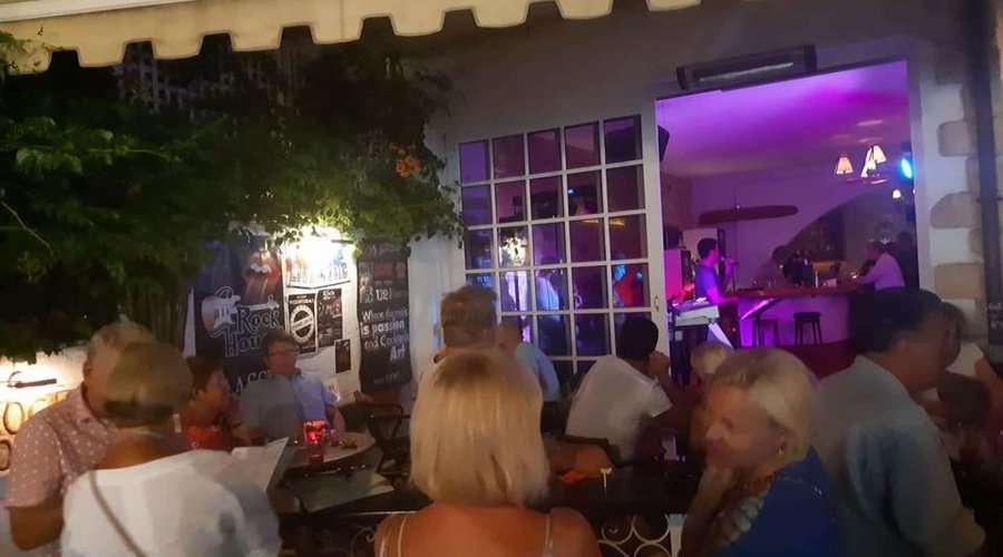 live bands