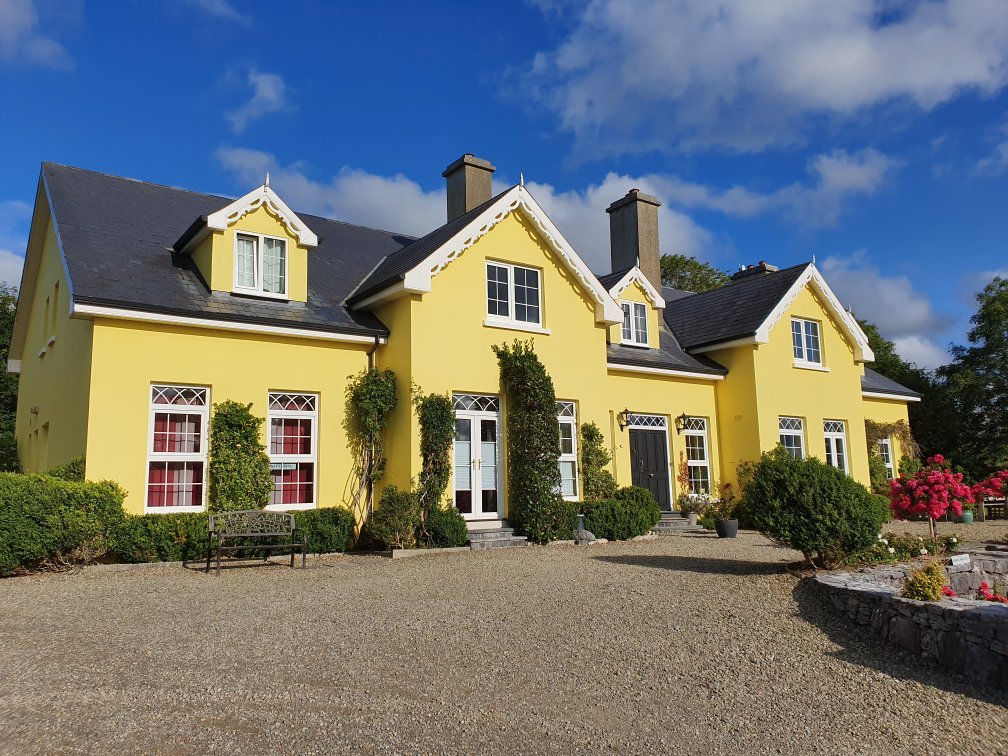 DRUMCREEHY COUNTRY HOUSE - Prices & B&B Reviews (Ballyvaughan, Ireland ...