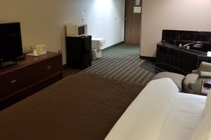 Room & Suite