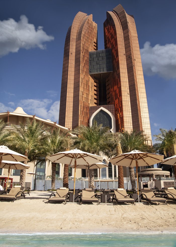 Bab Al Qasr Hotel Pool Pictures & Reviews - Tripadvisor