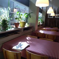 Kotoisa lounaspaikka Kouvolan keskustassa