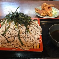 やま七そばや