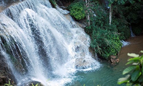 Thac Mu, Hoa Binh is a new place on the Vietnam tourist map, but by the same pristine beauty as the ‘Milky Way between the Truong Son Mountains’ every waterfall season, this place is always full of attraction. followers.
