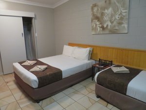 Room & Suite