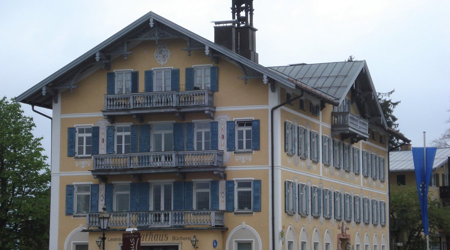 Tegernsee Rathaus i Tegernsee