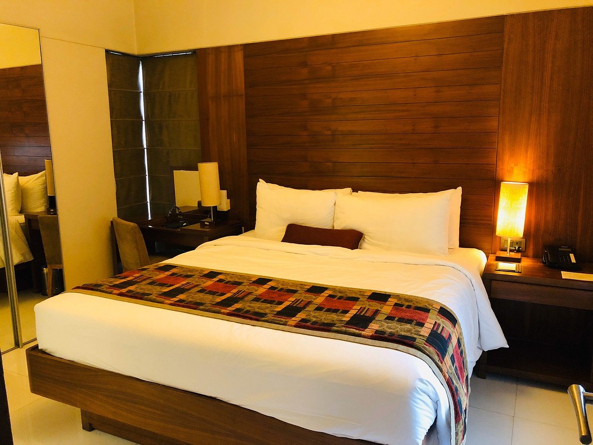 Oakwood Residence Naylor Road Pune, hotell i Pune