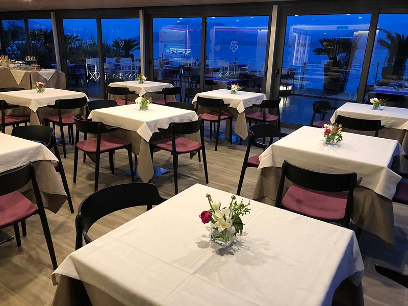 Amaro Silano (Bevi fuori dal branco) - Picture of Ristorante La Dolce Vita  a Sirmione - Tripadvisor