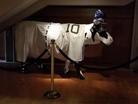 Yankees World Series trophy. - Picture of National Baseball Hall of Fame  and Museum, Cooperstown - Tripadvisor