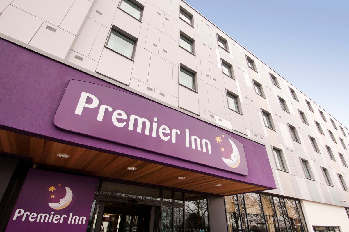 Premier Inn Heathrow Airport Terminal 5 Hotel Parking Pictures And Reviews Tripadvisor 5932