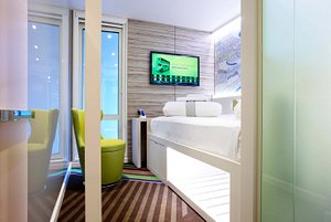hub by Premier Inn bedroom with Smart TV