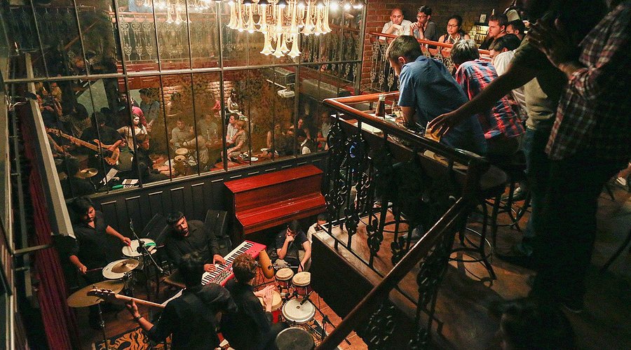 Khám Phá tường thuật trực tiếp - Nơi Gặp Gỡ Của Những Đấng Mày Râu