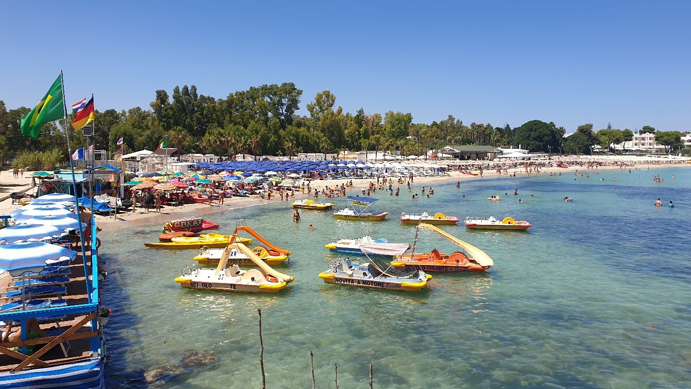 Explore the Stunning Beaches of Syracuse, Sicily