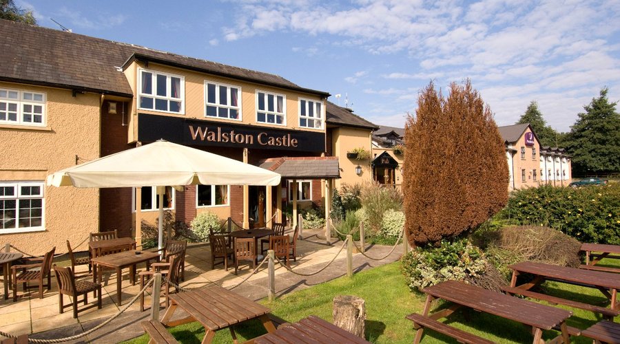 Beefeater restaurant exterior