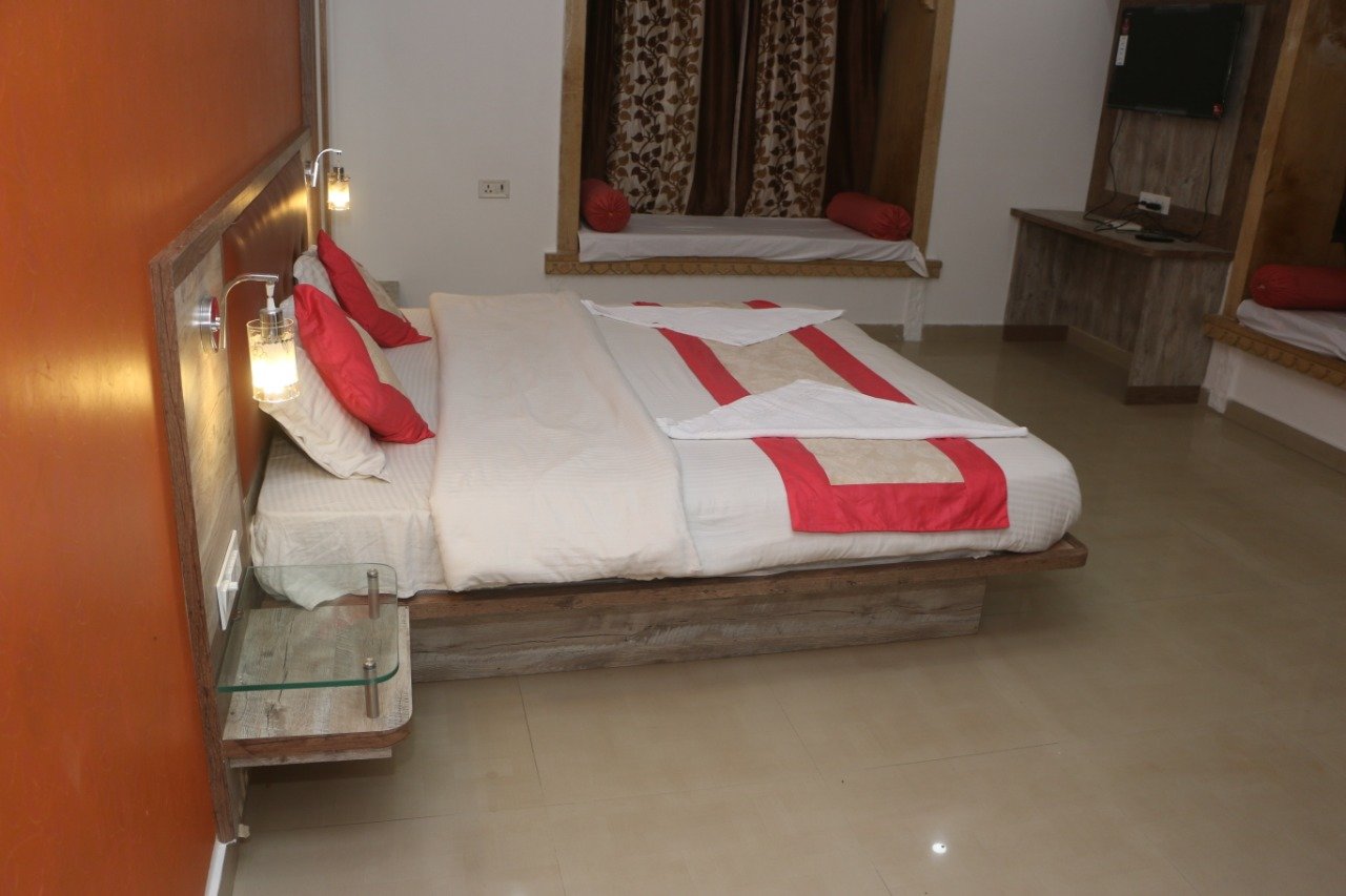 Hotel photo 21 of Hotel Marina Mahal.