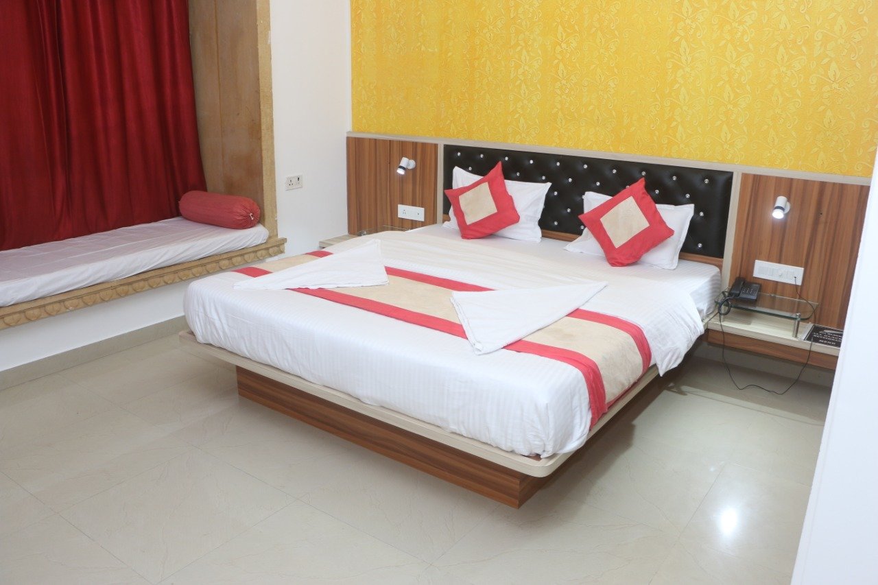 Hotel photo 10 of Hotel Marina Mahal.