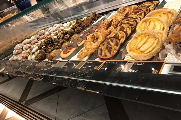 Cafe Pasticceria Dagnino: Sicilian Bakery in Rome - An American in Rome