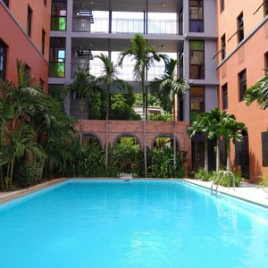 Hotel pool