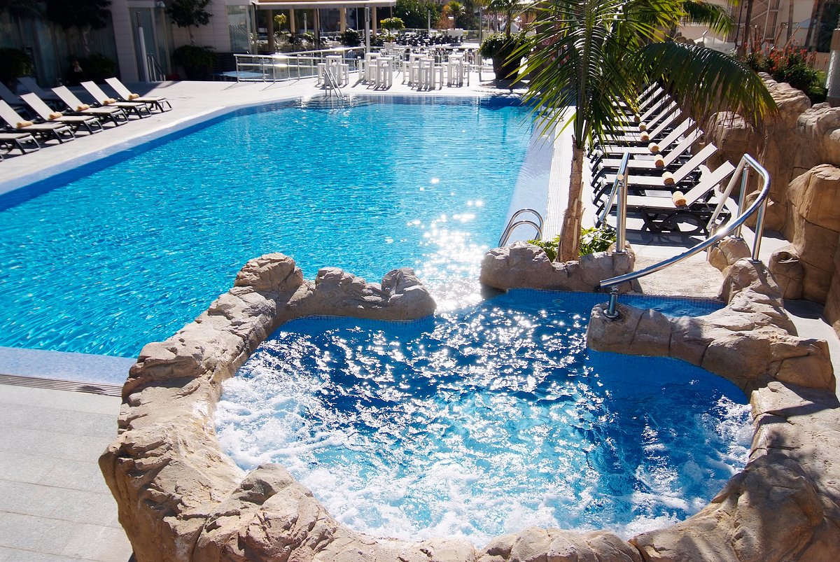 Sandos Monaco Beach Hotel &amp; Spa, hotell i Benidorm