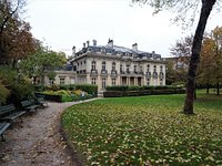 Jardin de l'hôtel de Rothschild (Paris) - All You Need to Know You Go