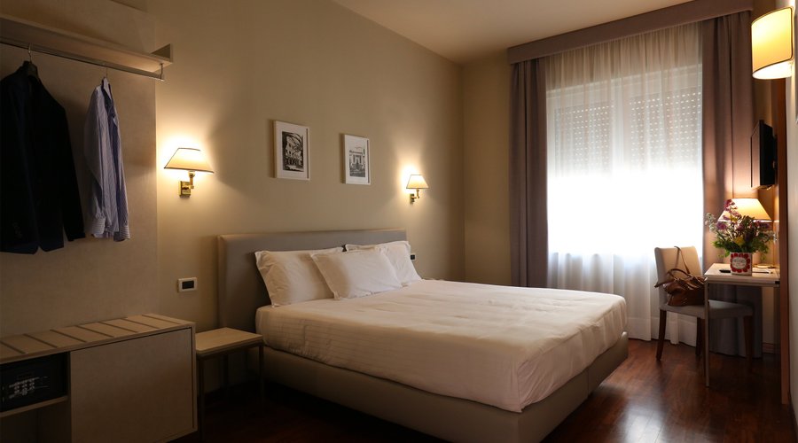Camera Classic Vista Interna / Double Room Internal View