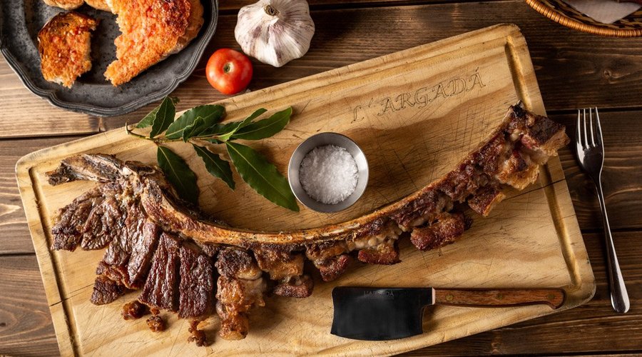 Tomahawk steak 1.5kg. a la Brasa