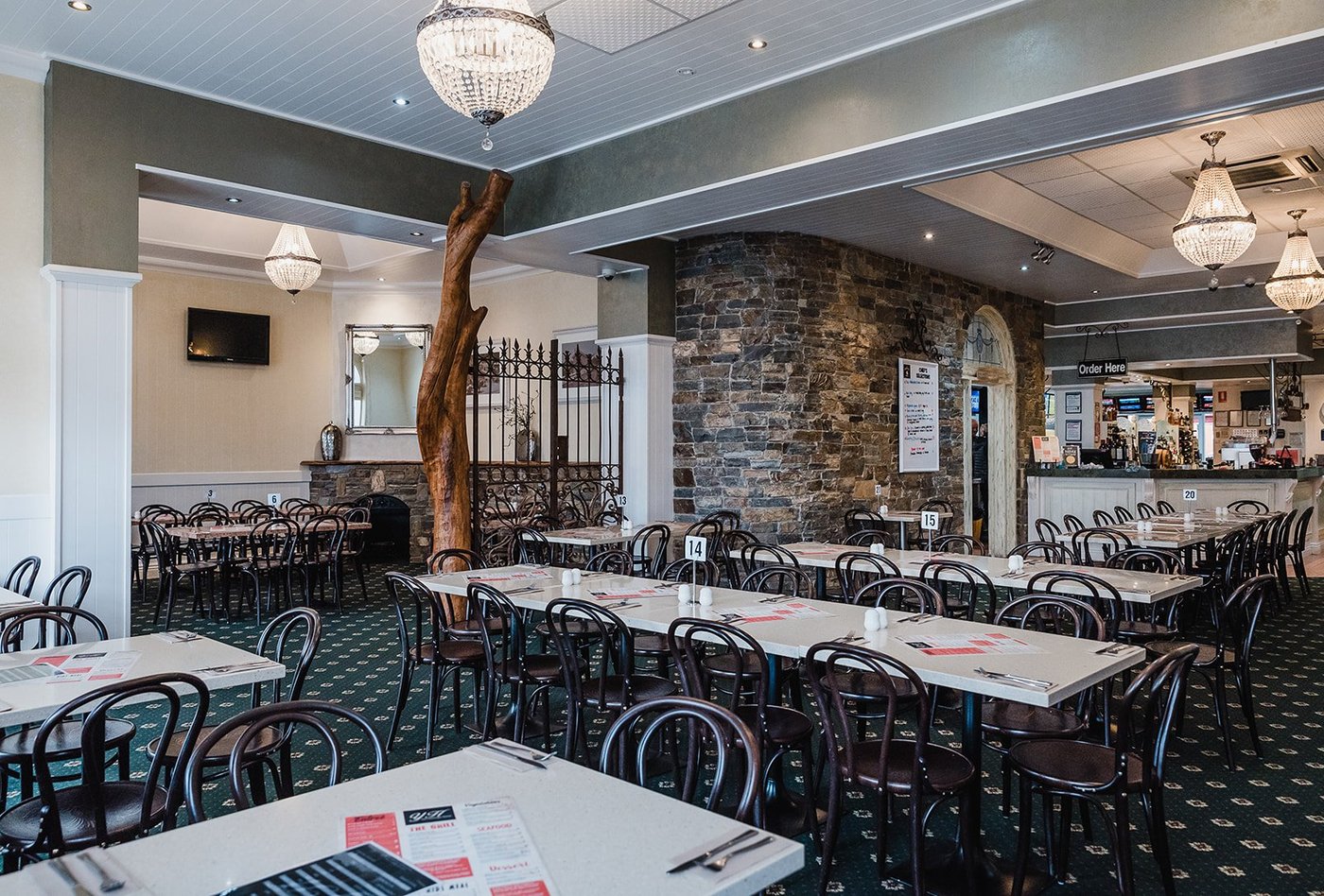 예러웡가 호텔 (Yarrawonga Hotel, Yarrawonga) - 호텔 리뷰