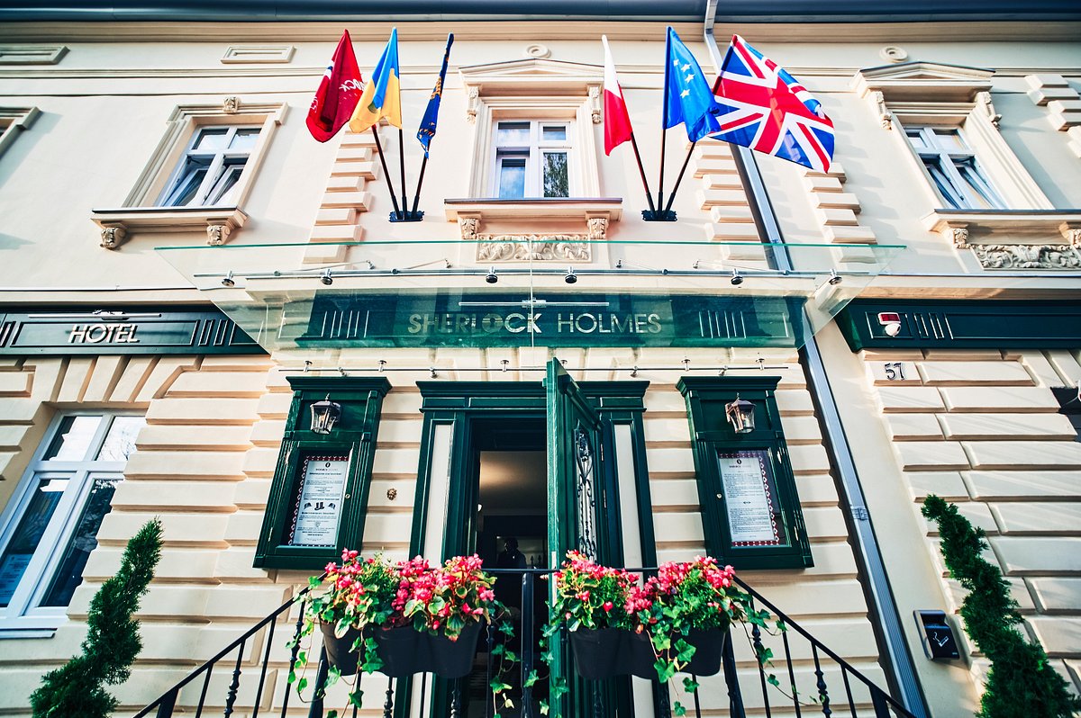Sherlock Holmes Boutique Hotel, hotell i Lviv