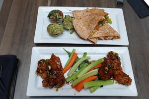 用餐 