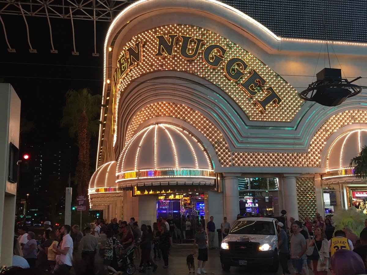 Fremont Street Las Vegas Bar Crawl - All You Need to Know BEFORE You Go