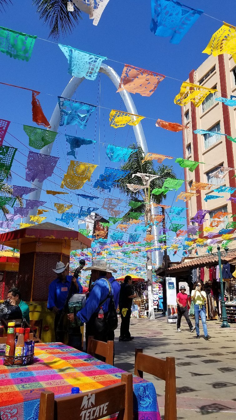 LA TRADICION, Tijuana - Fotos, Número de Teléfono y Restaurante Opiniones -  Tripadvisor