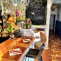 Great food and service. Our server, Carolyn was so sweet and laid back. The food was beautiful and tasty. Highly recommend.