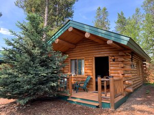 SILVERWOLF LOG CHALET RESORT - Updated 2024 Prices & Cottage Reviews ...