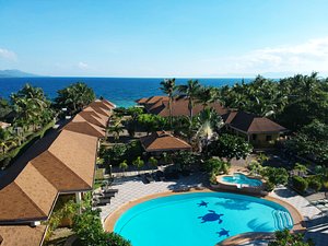 Turtle Bay Dive Resort in Cebu Island, image may contain: Resort, Hotel, Pool, Swimming Pool