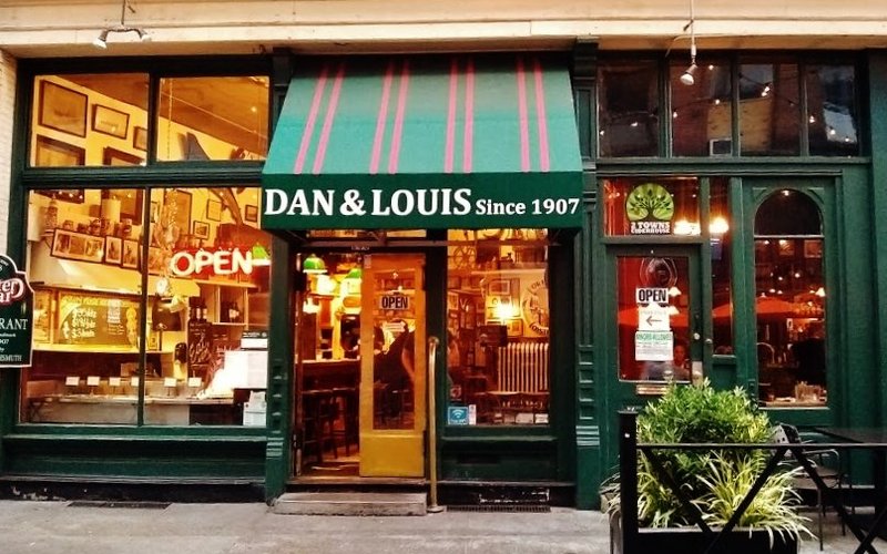 Dan & Louis Oyster Bar