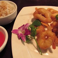 My sweet & sour shrimp. Notice the orchid...nice touch)