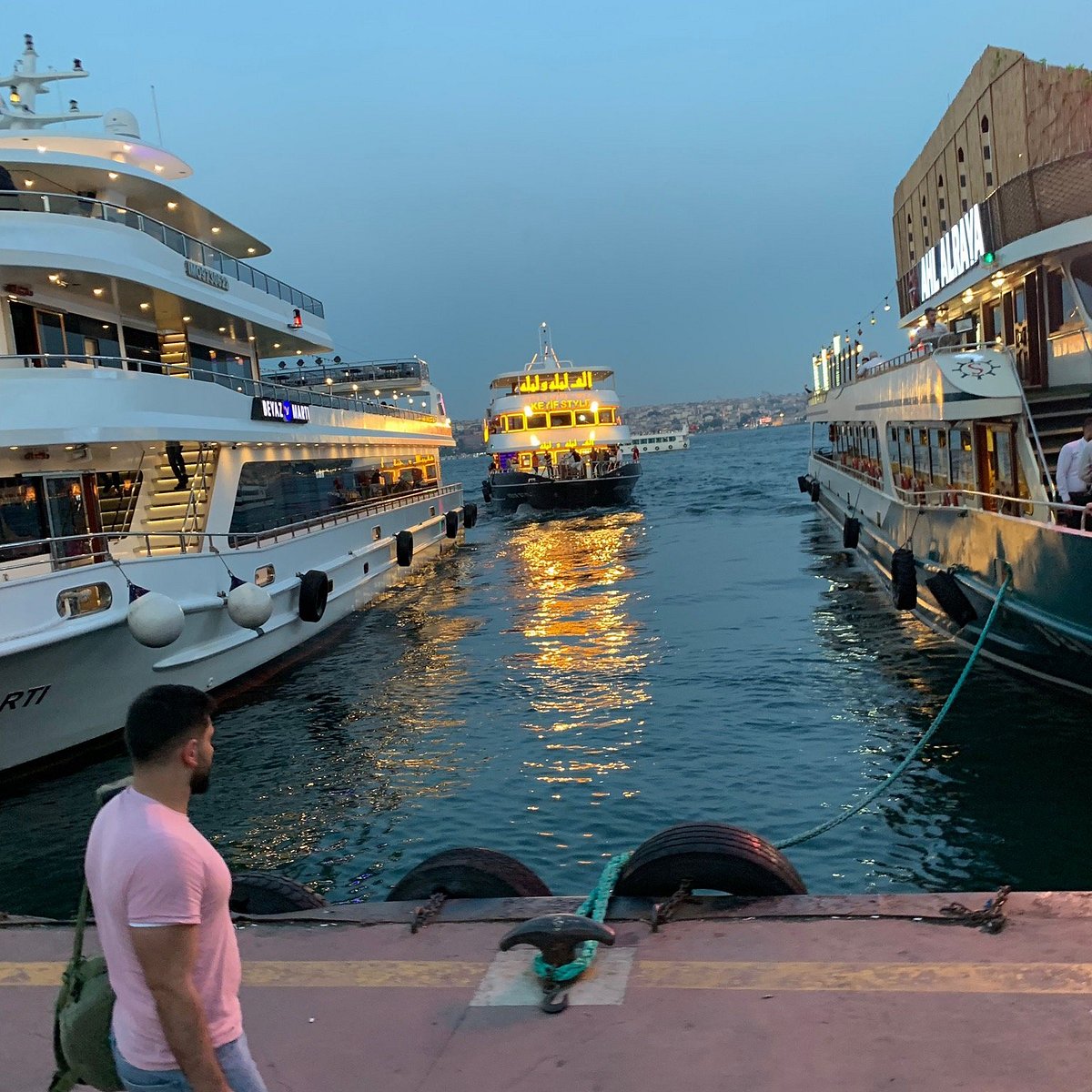 bosphorus night tour istanbul