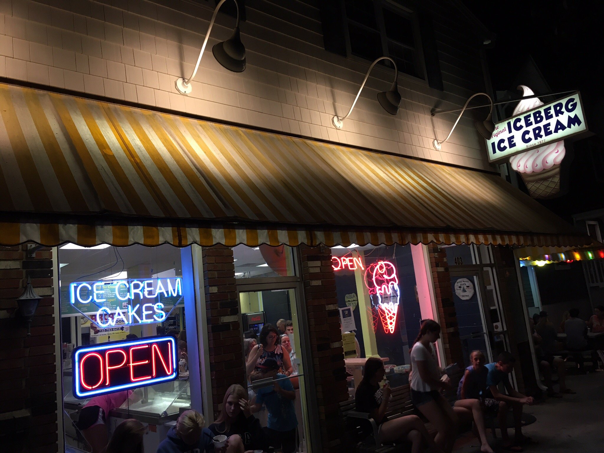 ICEBERG ICE CREAM, Lavallette - Menu, Prices & Restaurant Reviews ...