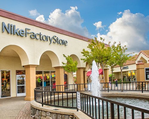 Best Southern California Outlet Malls Factory Stores