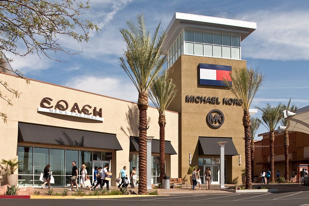 How to get to Las Vegas South Premium Outlets in Enterprise by Bus?