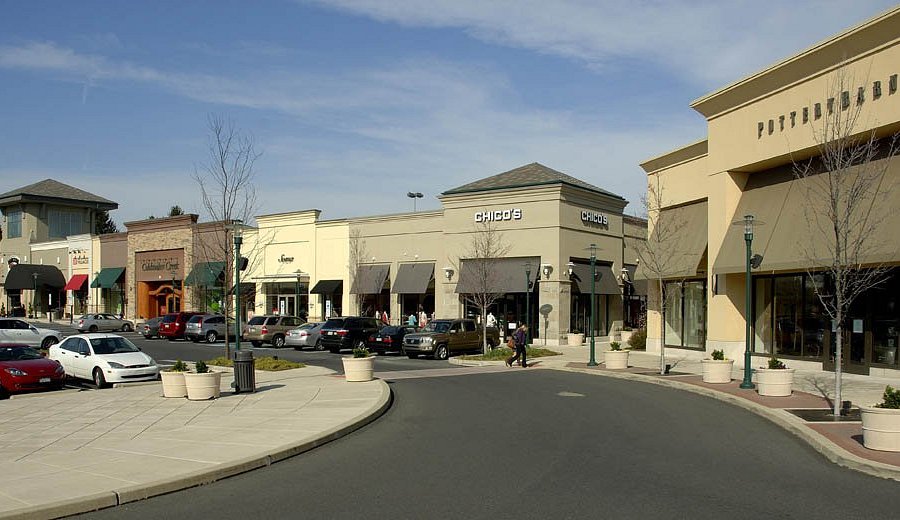 Lehigh Valley Mall image