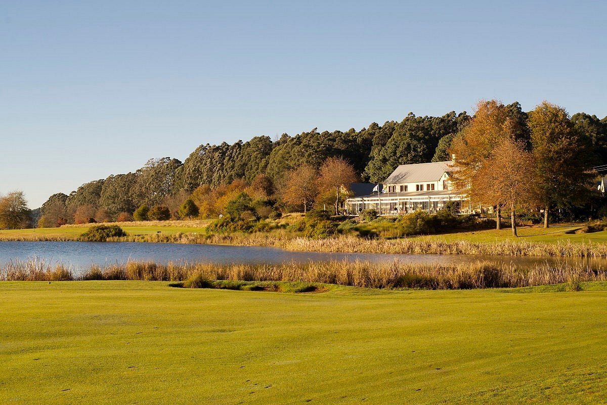 Gowrie Farm Golf Lodge, hotel in Himeville