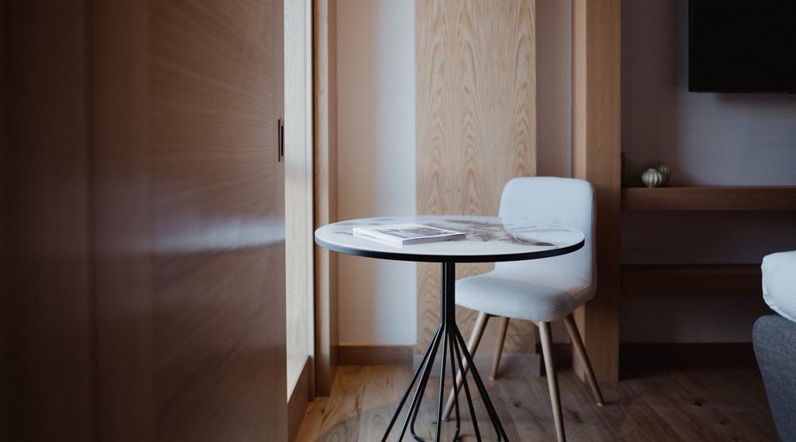Enjoy a room with a view in our Vista rooms and take in Edinburgh's landmarks. 