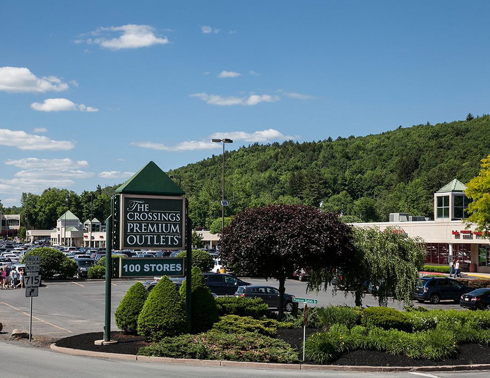 nike outlet in the crossings