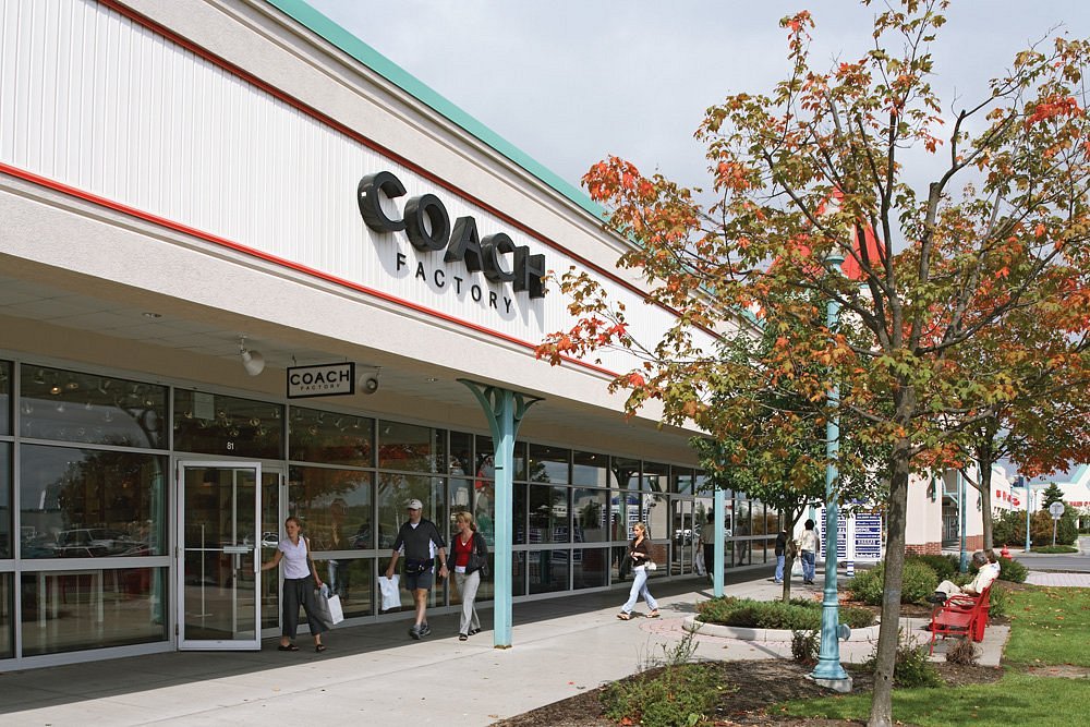 LOFT Outlet at Grove City Premium Outlets® - A Shopping Center in