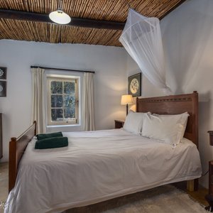 Room in Middelplaas