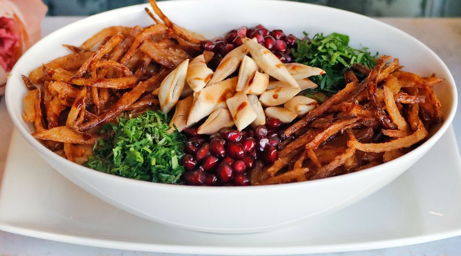 Attention vegan friends: Our warm lentil bowl is definitely a must try!