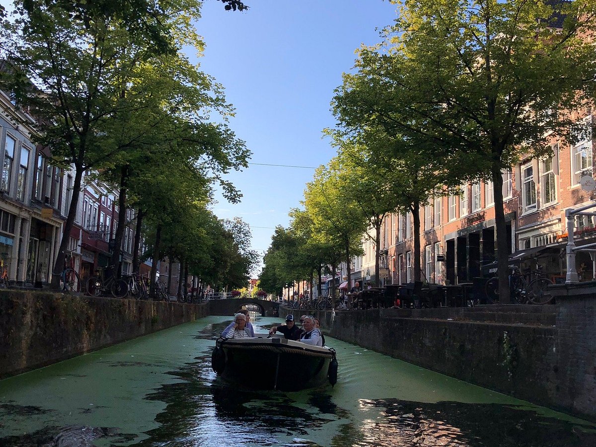 canal trips delft