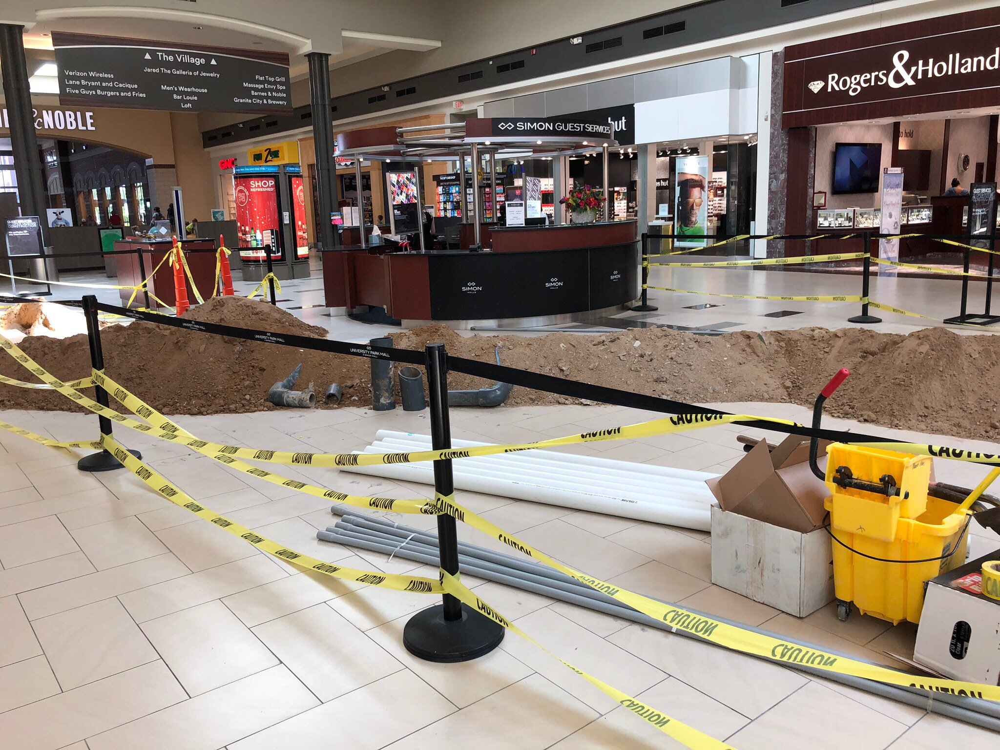 Shoe stores in university park clearance mall