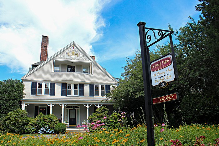 Aug 24, 2006; Newport Beach, CA, USA; The Island Hotel in Newport